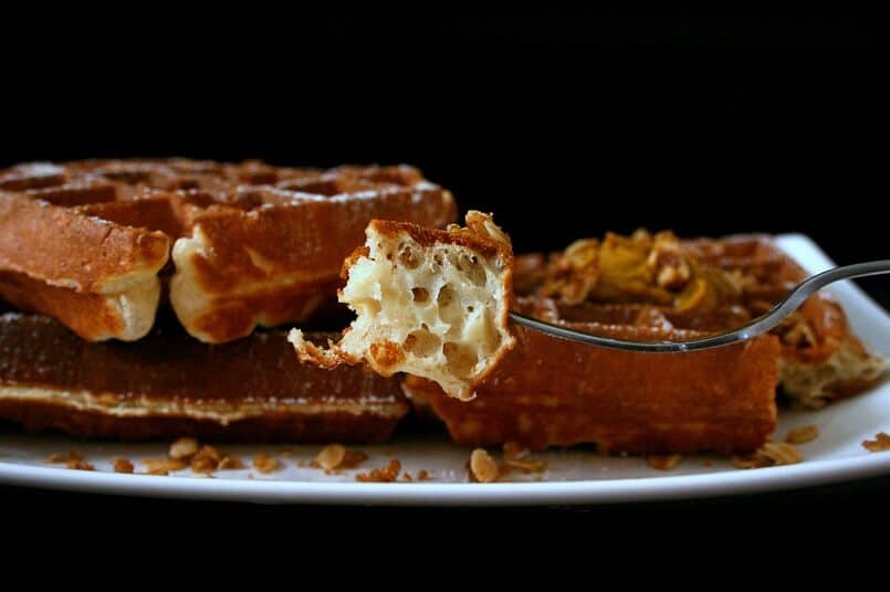 Look how fluffy the inside of these waffles are!! #waffles #pumpkin #walnuts #streusel #brunch