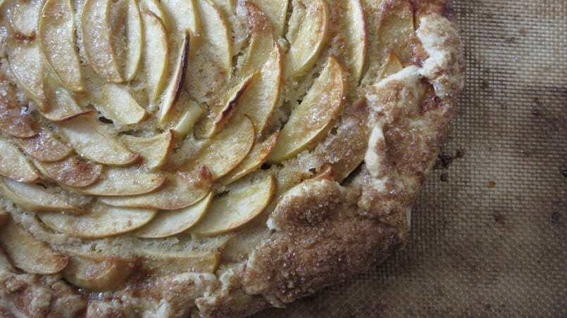 This apple, spiced pumpkin and frangipane galette is so easy to make it look good. Arrange the apples how you want and sprinkle sugar on the crust, and you're solid. #apple #pumpkin #frangipane #galette #thanksgiving