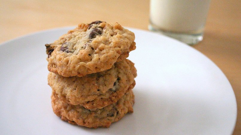 These oatmeal crisp cookies (like most cookies) go great with milk!
