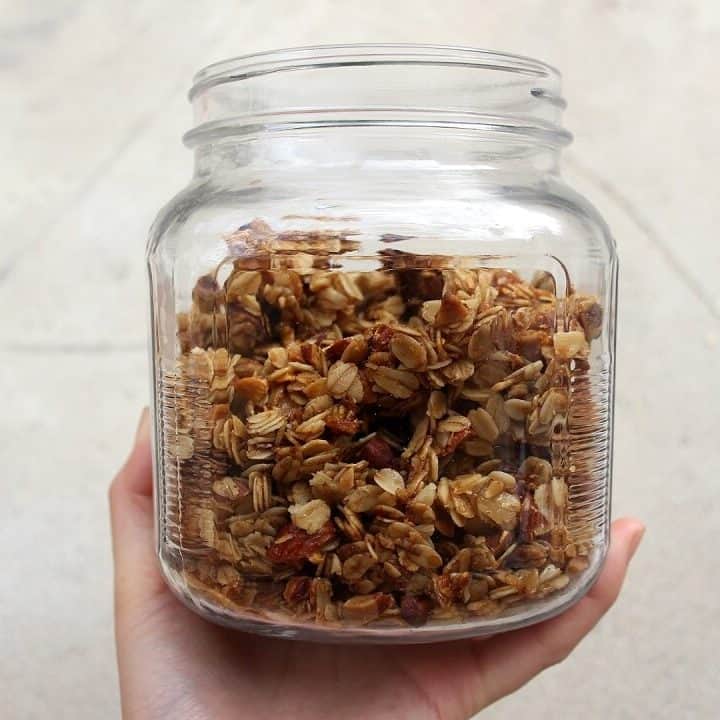 Make a batch of America's Test Kitchen's clumpalicious almond granola, and have breakfast ready for the whole week! #almonds #granola #breakfast #yogurt