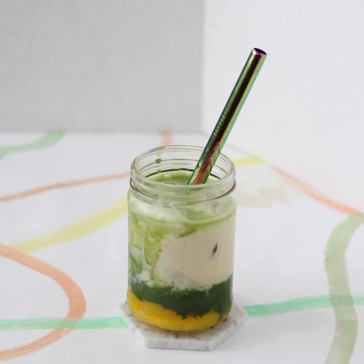 Mango Matcha Green Tea Latte: Serve Iced or Blended - The Default Cook